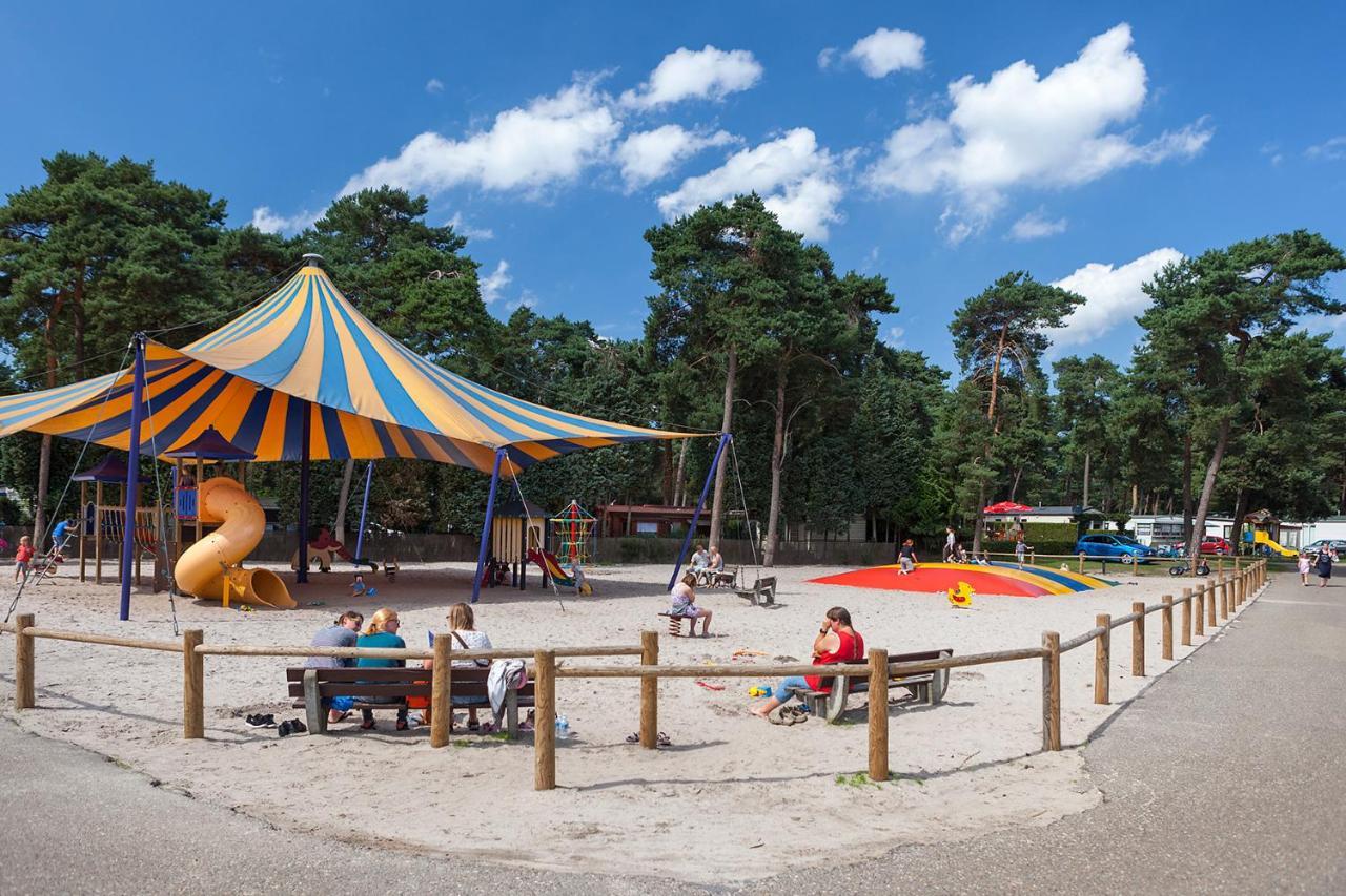 Camping Blauwe Meer Nv Hotel Lommel Exterior photo