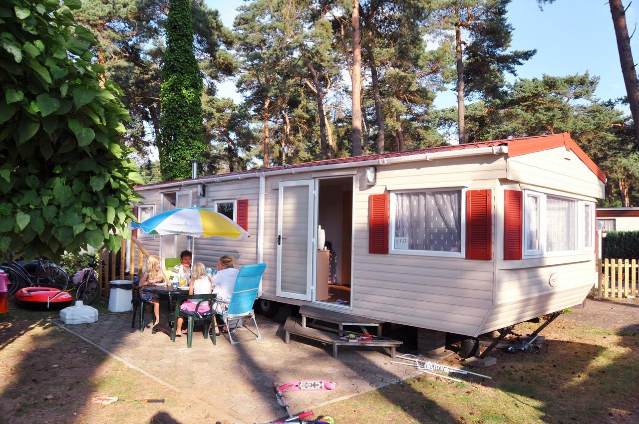 Camping Blauwe Meer Nv Hotel Lommel Exterior photo